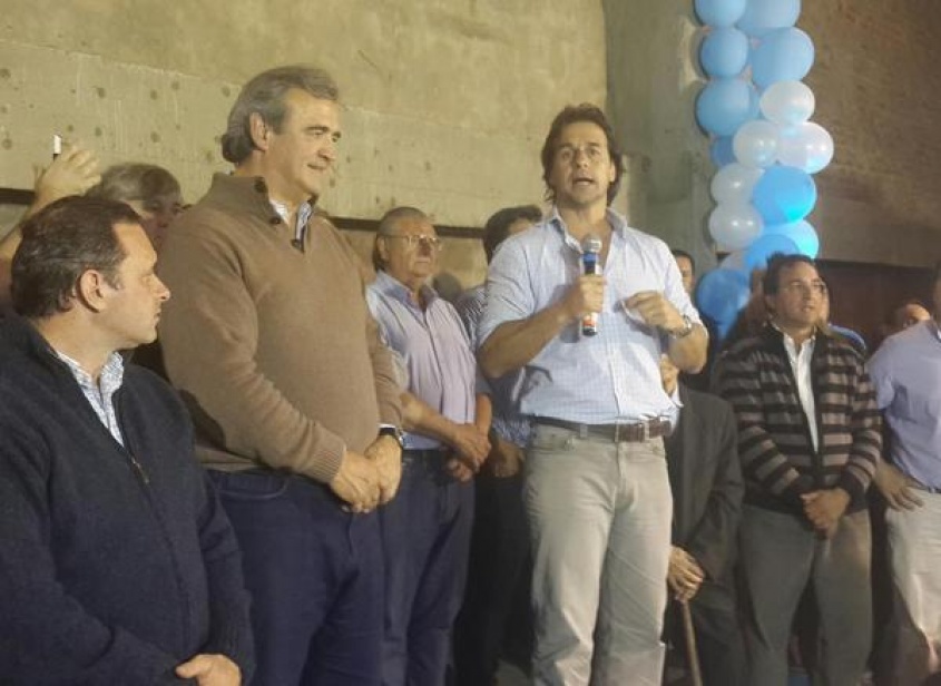 Hace bandera