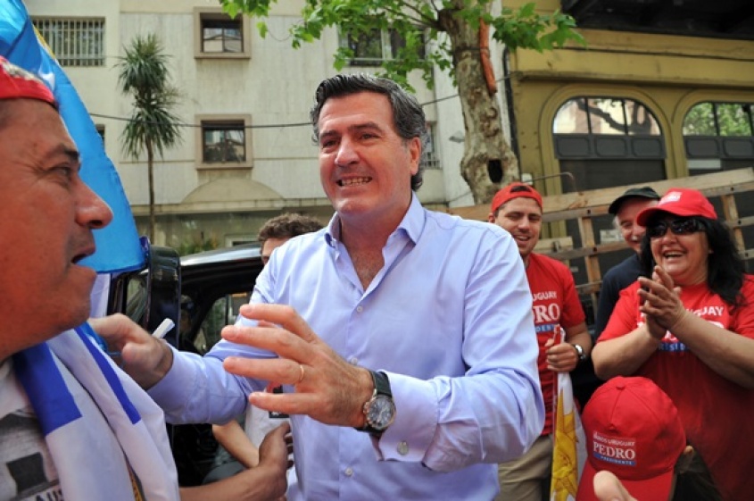 Rojo pero...