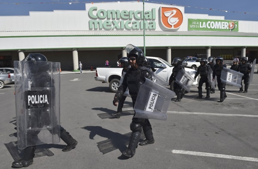 Policías en acción