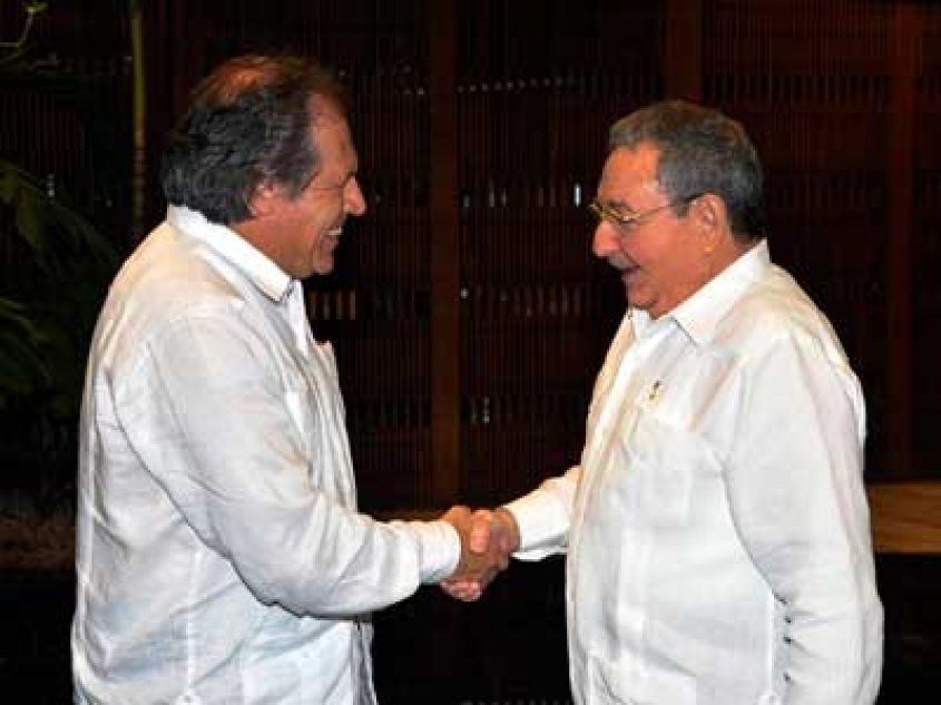 Amigos son los amigos