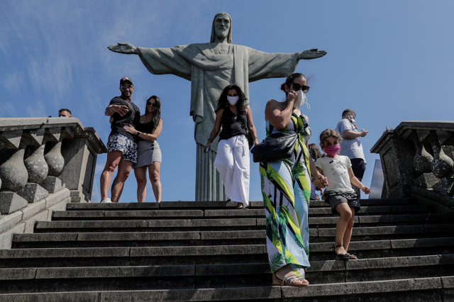 Río de Janeiro autoriza reapertura de cines y eventos con hasta ...