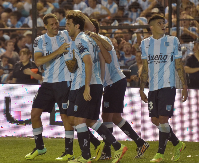Arriba a dos fechas del final