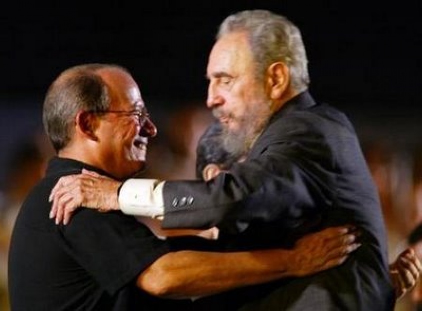 ¿Porque no te callas?