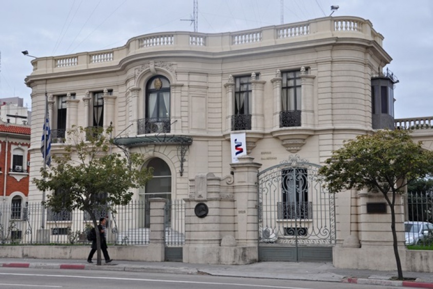 &iquest;Por qu&eacute; no te callas?