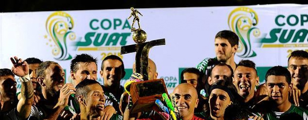 Racing se qued� con la Copa Suat al ganar la final a Defensor