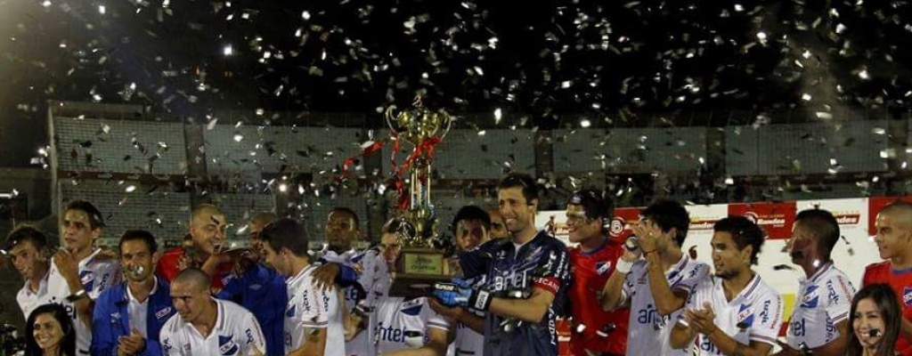 Nacional se qued� con la Copa Bandes tras triunfar ante Universitario