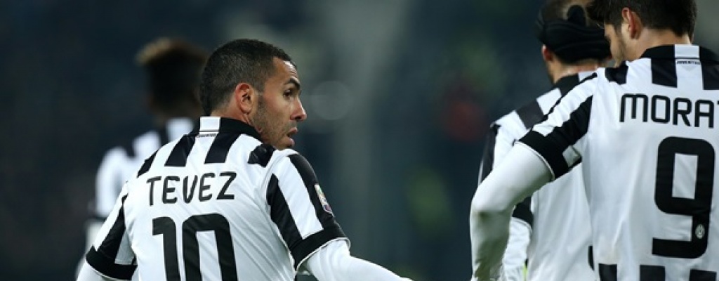 Juventus gole� con doblete de Tevez y ampl�a ventaja en Italia