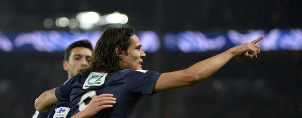 Cavani y Rolan marcaron en victoria del PSG sobre Burdeos