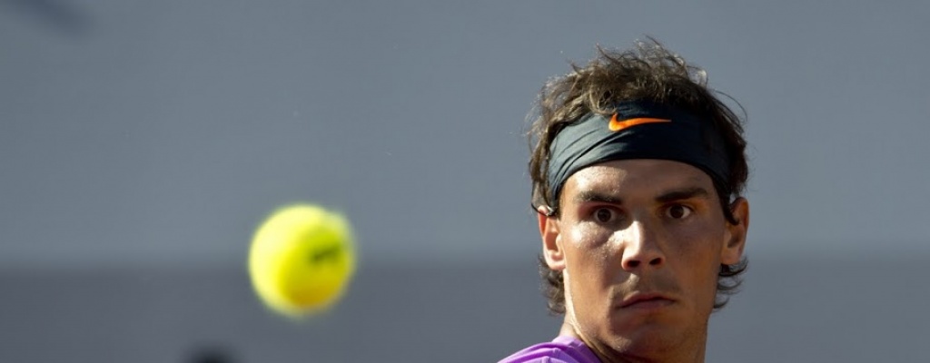 Nadal y Sharapova avanzan a cuartos del Abierto de Australia