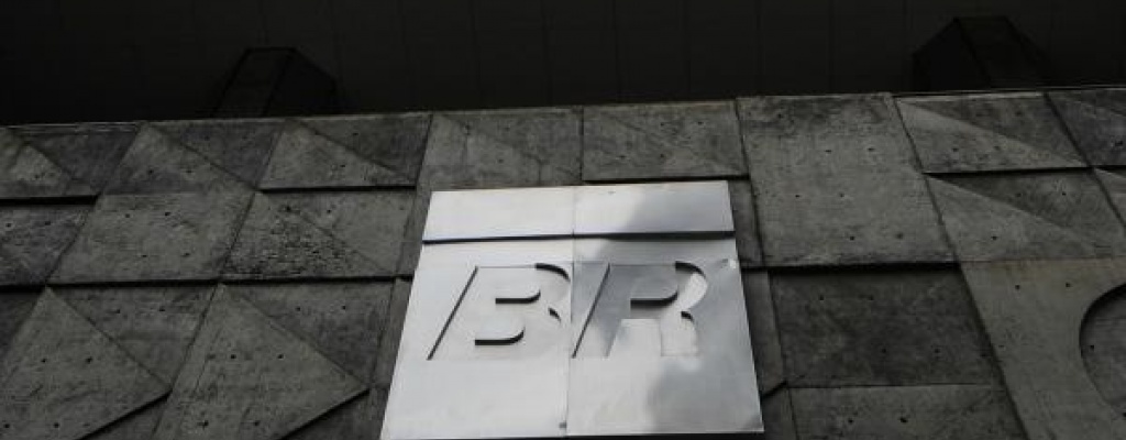 Acciones de Petrobras se dispararon por expectativa sobre salida de su presidenta