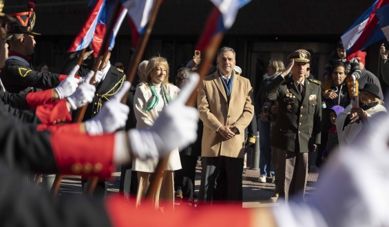 El presidente Yamand Orsi encabez el acto por los 195 aos de la Jura de la Constitucin