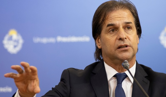 Lacalle Pou sobre proyecto Neptuno: "el gobierno toma una decisin netamente poltica y tcnicamente desacertada"