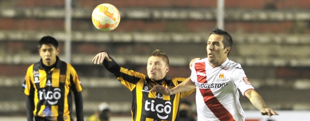 Copa Libertadores: The Strongest y Hurac�n est�n en la fase de grupos