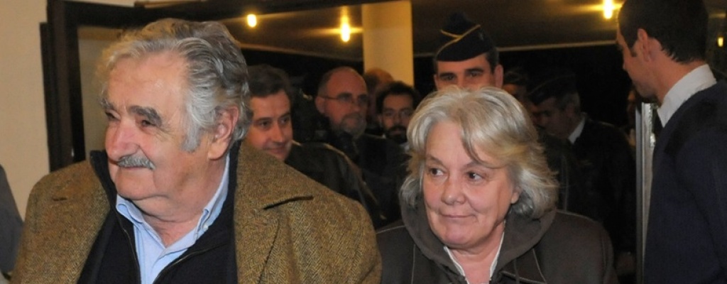 Mujica encabezar� acto lanzamiento de Topolansky en Montevideo