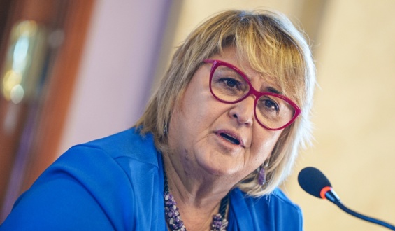 La Ministra de Defensa reconoci que se enter por la prensa de la fecha de la interpelacin por el caso Cardama