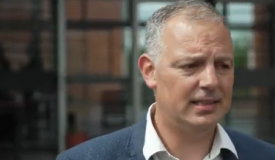 El gobierno aspira a entregar unas 70.000 becas Buti al finalizar el quinquenio