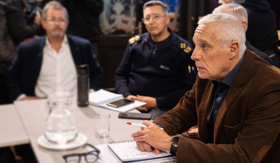 El ministro del Interior dijo que la cartera atraviesa horas y das bastante difciles por el homicidio de un polica en el Cerro