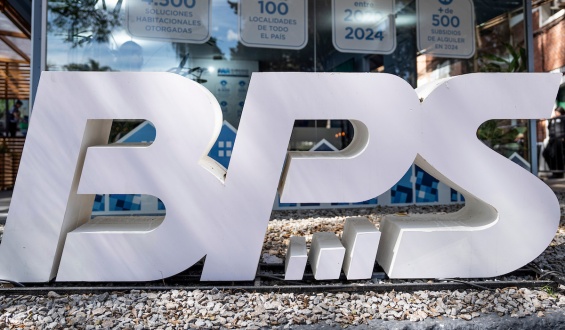 Pagarn a comienzos de diciembre la canasta de fin de ao del Banco de Previsin Social