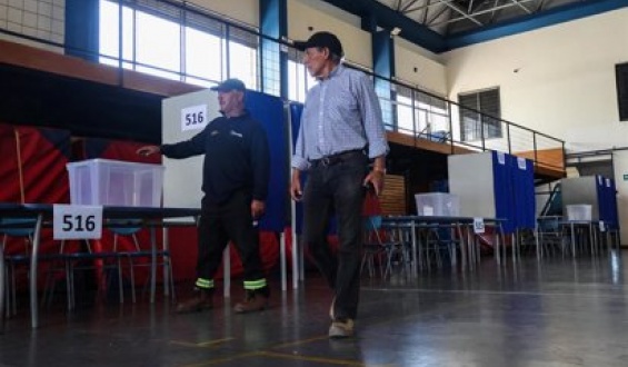 Segunda vuelta: M�s de 15 millones de chilenos deben ejercer su voto durante esta jornada para elegir nuevo presidente