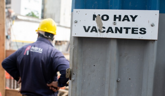 La tasa de desempleo aument� 0,3 por ciento en el �ltimo trimestre de 2025