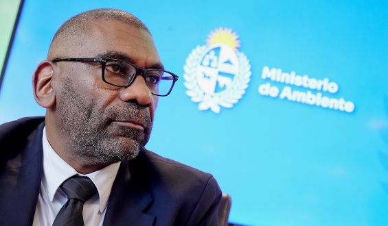 Edgardo Ortu�o defendi� la inversi�n que har� OSE para construir la represa de Casup�