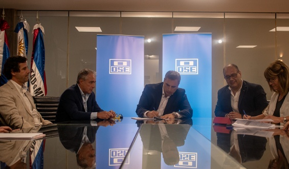 OSE firm� modificaciones de proyecto Neptuno con consocio Aguas de Montevideo