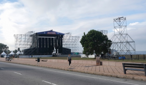 La Intendencia anunci� cortes y desv�os en el tr�nsito por el Cosqu�n Rock Uruguay 2026