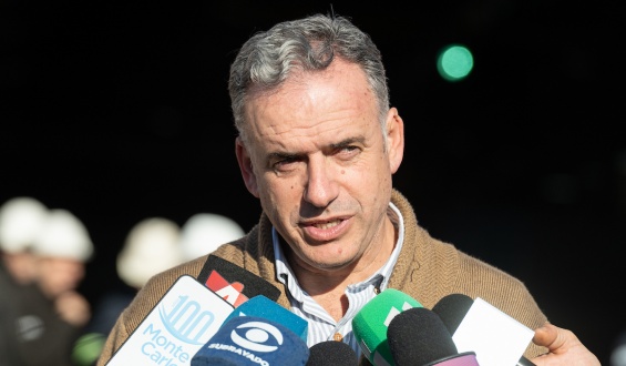 Triple homicidio cometido por el efectivo policial fue calificado de "lamentable" por el presidente Yamand� Orsi