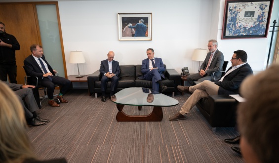 Grupo empresarial que compr� el hotel Enjoy realizar� una inversi�n de 400 millones de d�lares