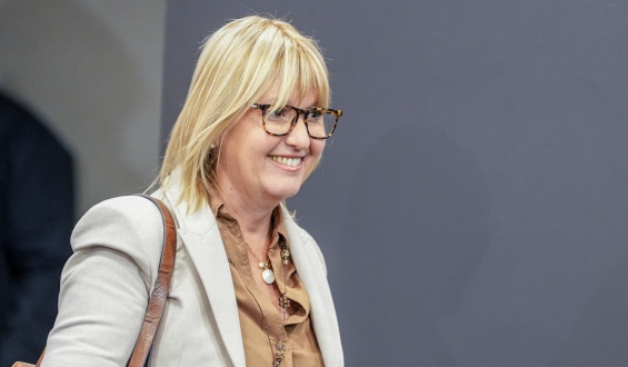 El Ministerio de Salud P�blica comenz� a recibir consultas de pacientes que quieren acogerse a la Ley de Muerte Digna