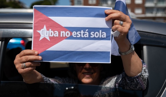 La segunda parte de la brigada solidaria del PIT-CNT que lleva ayuda humanitaria a Cuba arrib� este domingo al pa�s isle�o
