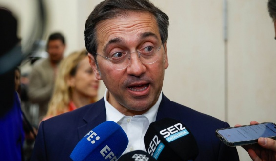 Albares pide valent�a a los socios de la UE para suspender el acuerdo con Israel: "No puede haber una relaci�n normal"