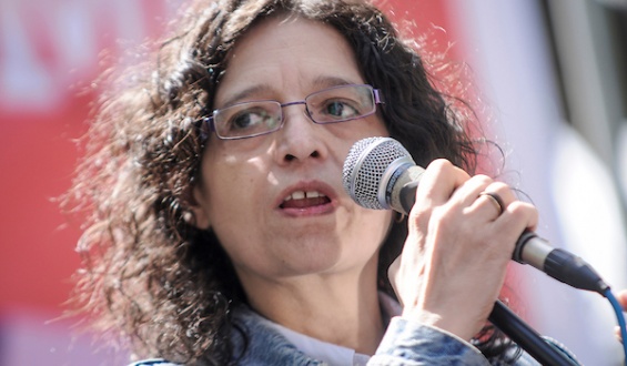 Desde la oposici�n se pide resoluci�n por denuncias de acoso laboral contra jerarca de gobierno