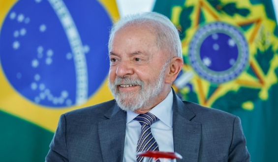  Lula destaca un "momento hist�rico" tras promulgar el acuerdo comercial entre el Mercosur y la UE