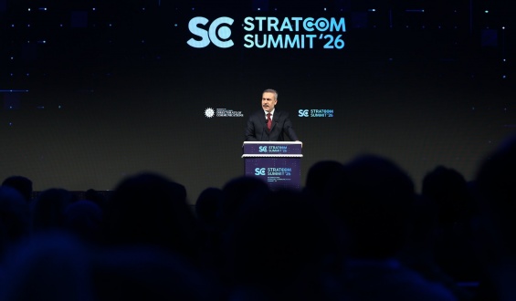  Israel detiene a unos 175 activistas tras abordar la flotilla en aguas internacionales en el Mediterr�neo