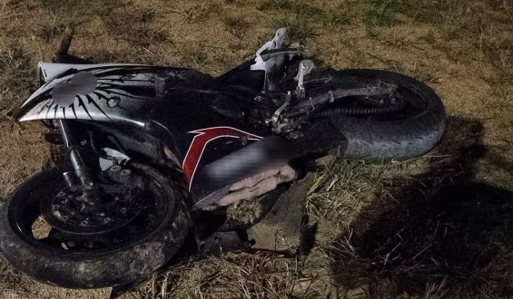 Falleci� un motociclista tras impactar contra un guardarra�l