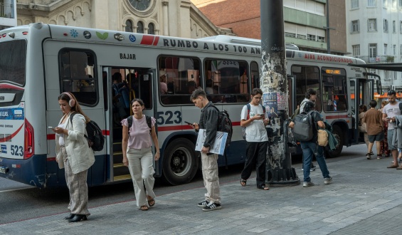 No est� previsto una suba en el precio del boleto, sostuvo Mario Bergara