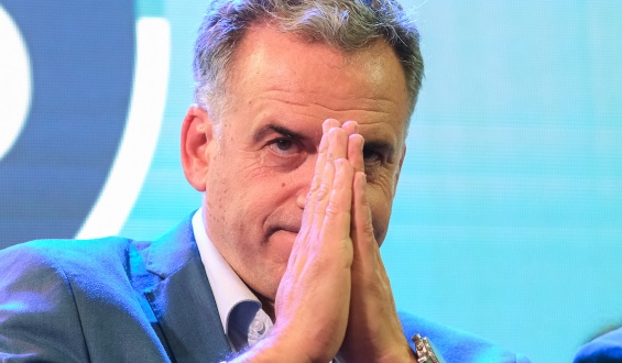 Gesti�n de presidente Orsi: Un 27% aprueba y en tanto un 48% no la aprueba 