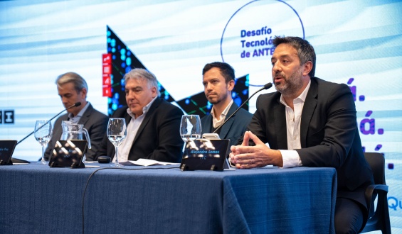 Antel present� su Desaf�o Tecnol�gico 2026 por el que impulsa el desarrollo de prototipos innovadores