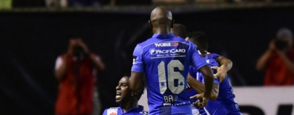 Triunfo de Emelec; Huracn y Tchira dejan puntos de local