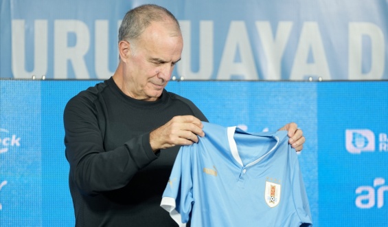 La AUF comunic� a los 26 jugadores que defender�n a la Selecci�n en la Copa del Mundo