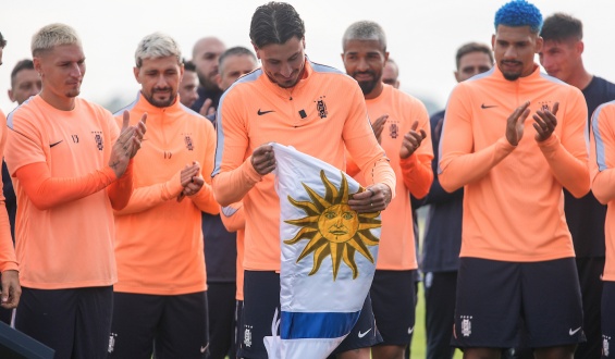 Ronald Araujo viajar� con la Celeste a M�xico