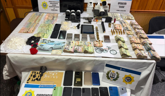 Cuatro allanamientos simult�neos y seis detenidos en San Jos� 