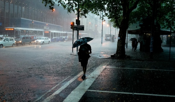 En Instituto Uruguayo de Meteorolog�a prev� cinco d�as de lluvias importantes en el pa�s