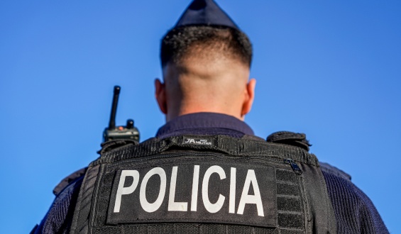 Unos 24 efectivos que egresaron de la formaci�n policial fortalecer�n la Jefatura de Florida y la Direcci�n Nacional de Seguridad Rural