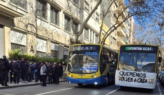 Tras reunirse con Carlos Negro sindicato de UCOT continuar� de paro por el resto de la jornada