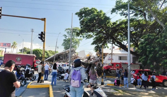 M�s de 130 muertos y 500 heridos por el terremoto de magnitud 7,4 registrado en el noroeste de Colombia