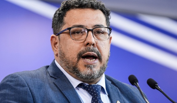Alejandro S�nchez dijo que el Gobierno tiene un �plan B� en caso de que no se vote la Rendici�n de Cuentas