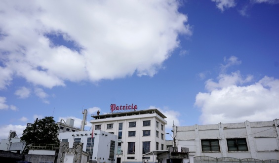 Rechazo total y desaz�n expresaron los trabajadores de FNC ante cierre de la operativa en la hist�rica planta de Minas