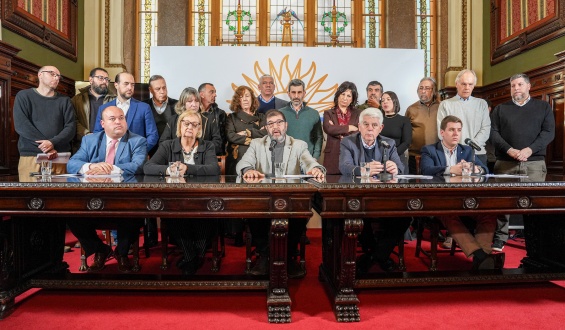 El Frente Amplio apunt� a la responsabilidad del expresidente Luis Lacalle Pou en todo el proceso de contrataci�n del astillero Cardama